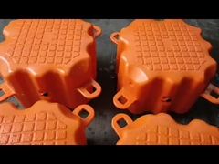 विभिन्न संयोजनों के लिए नीले पीई पोंटून क्यूब्स रासायनिक और संक्षारण प्रतिरोधी